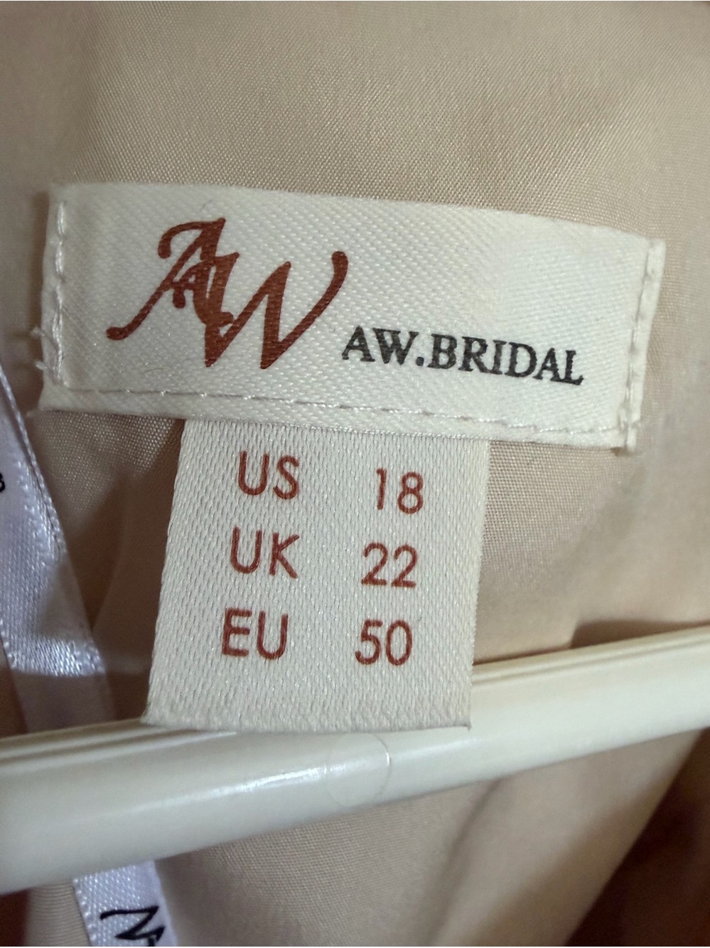 AW Bridal Cream floral embroidered maxi dress NWT - Picture 4 of 7